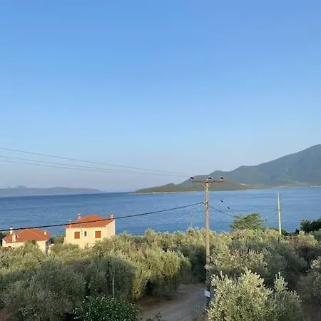 Kastanos Βίλα Αμαλιάπολη
